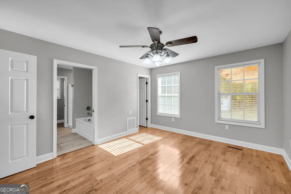 216 Yancey RD Arnoldsville, GA 30619