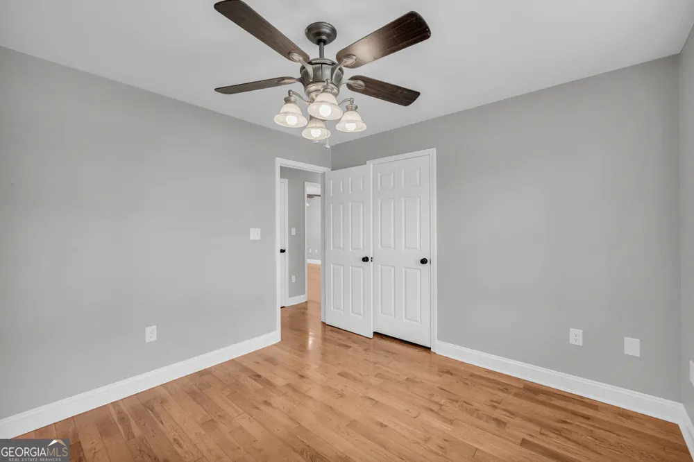 216 Yancey RD Arnoldsville, GA 30619
