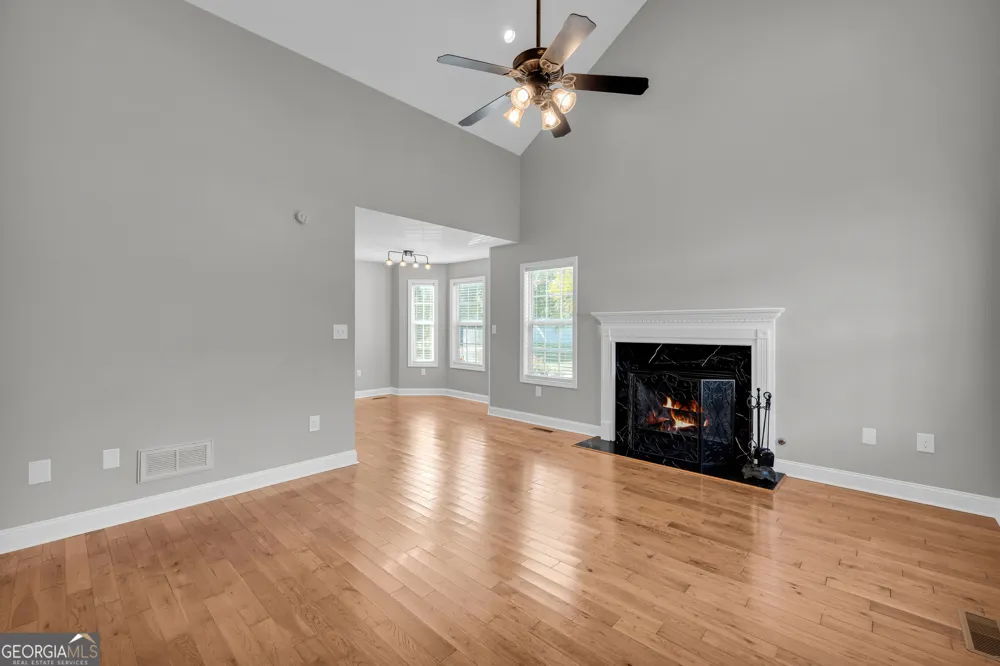 216 Yancey RD Arnoldsville, GA 30619
