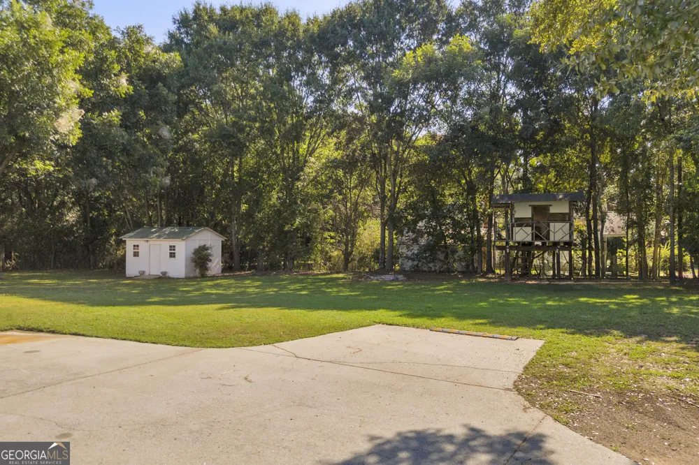 216 Yancey RD Arnoldsville, GA 30619