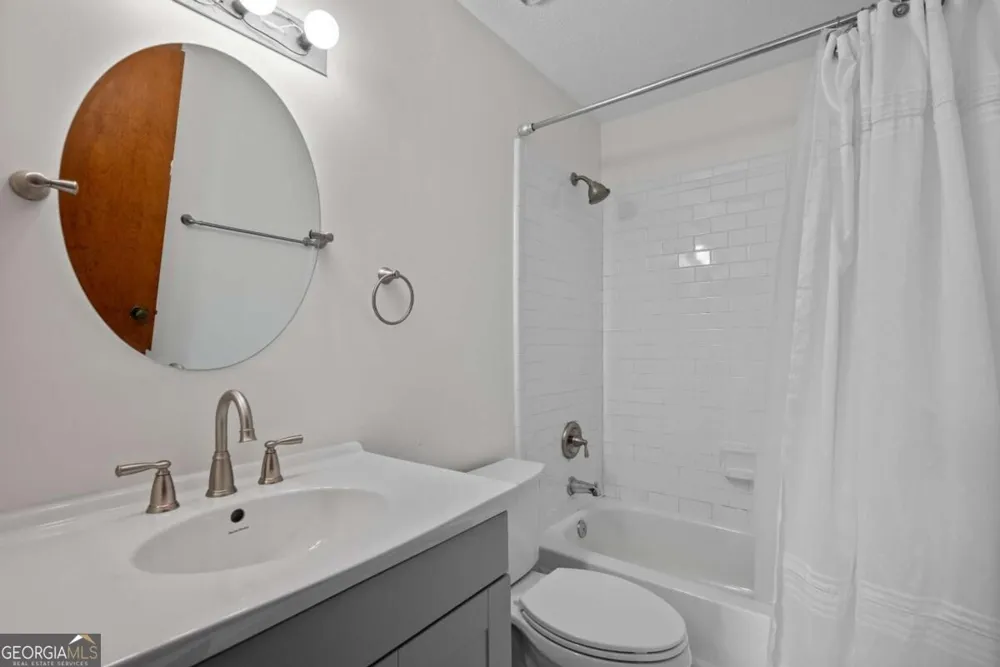 568 Stratford GRN Avondale Estates, GA 30002