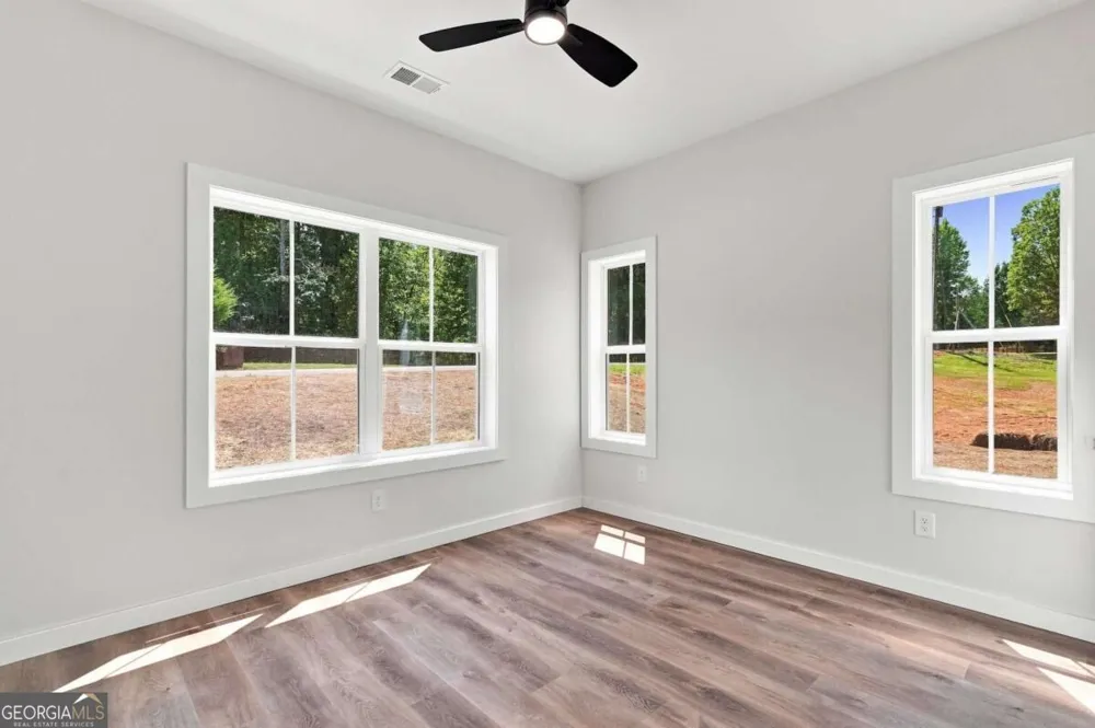 381 Bethel RD Talking Rock, GA 30175