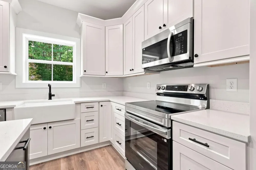 381 Bethel RD Talking Rock, GA 30175