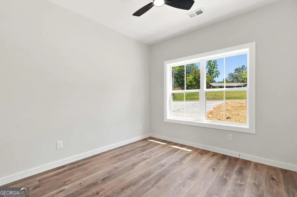 381 Bethel RD Talking Rock, GA 30175