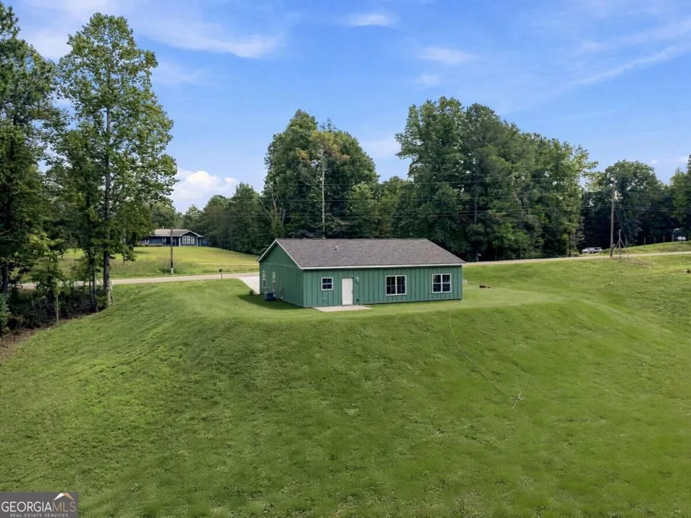 381 Bethel RD Talking Rock, GA 30175
