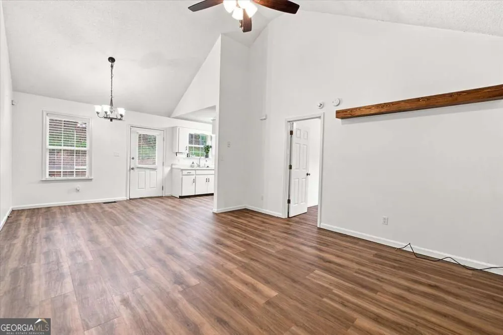 452 Parrish RD Cedartown, GA 30125
