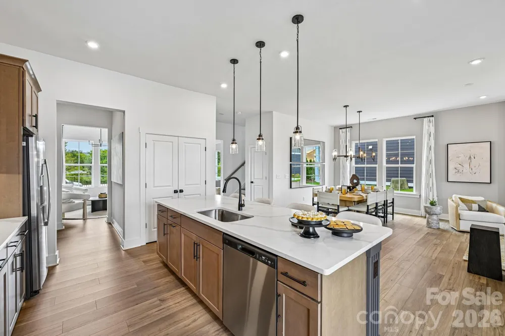 4120 Hickory Place Lane Pineville, NC 28134