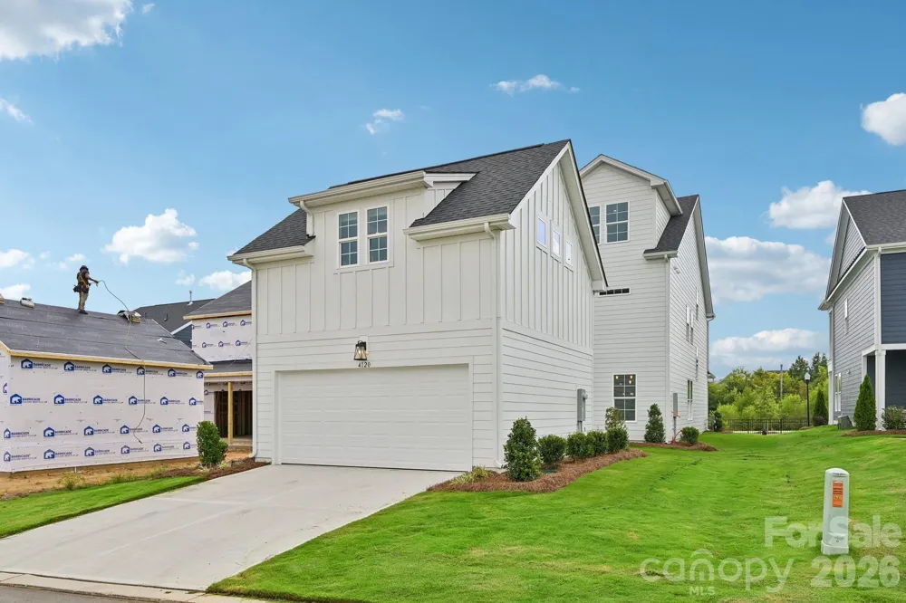 4120 Hickory Place Lane Pineville, NC 28134