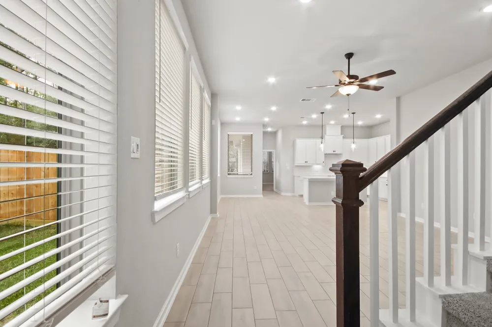 221 Flora Springs Cove Liberty Hill, TX 78642