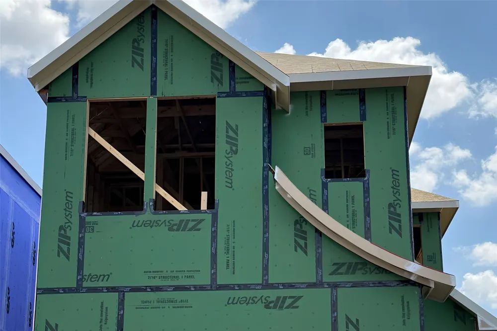 221 Flora Springs Cove Liberty Hill, TX 78642