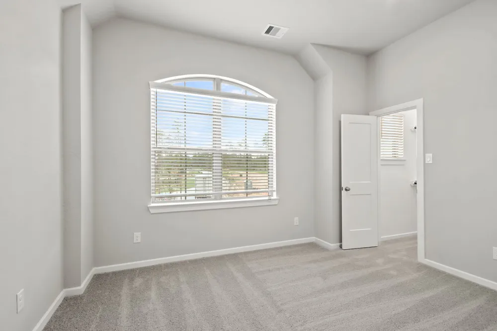 221 Flora Springs Cove Liberty Hill, TX 78642