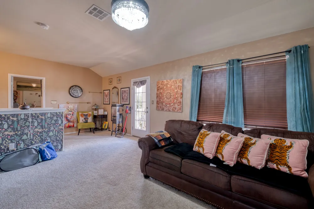 3725 Anchor Bay Drive Pflugerville, TX 78660