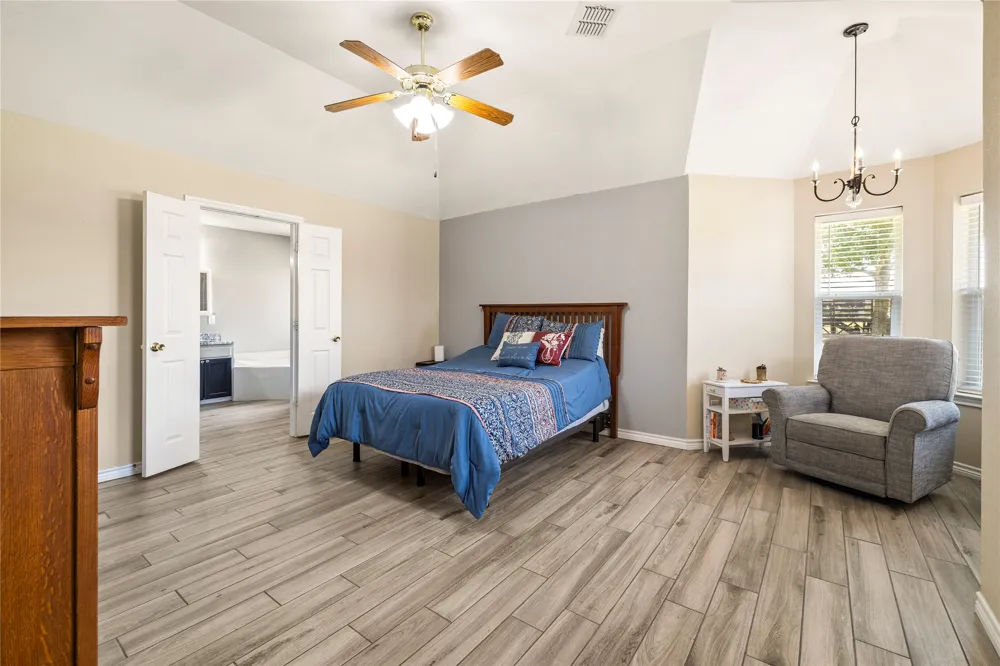 6287 Bridle Trail Caddo Mills, TX 75135