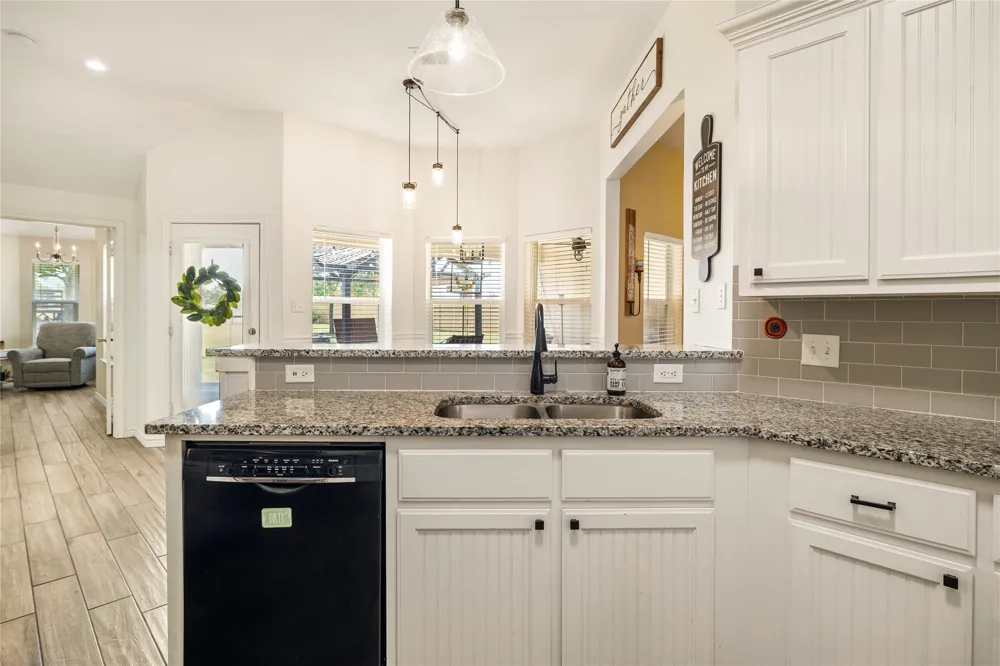 6287 Bridle Trail Caddo Mills, TX 75135