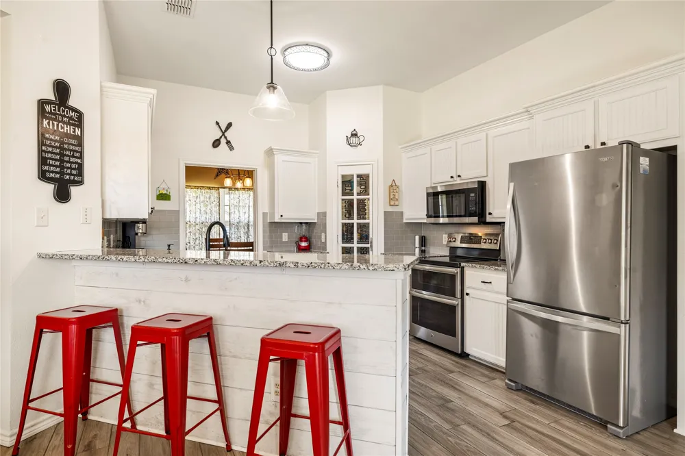 6287 Bridle Trail Caddo Mills, TX 75135