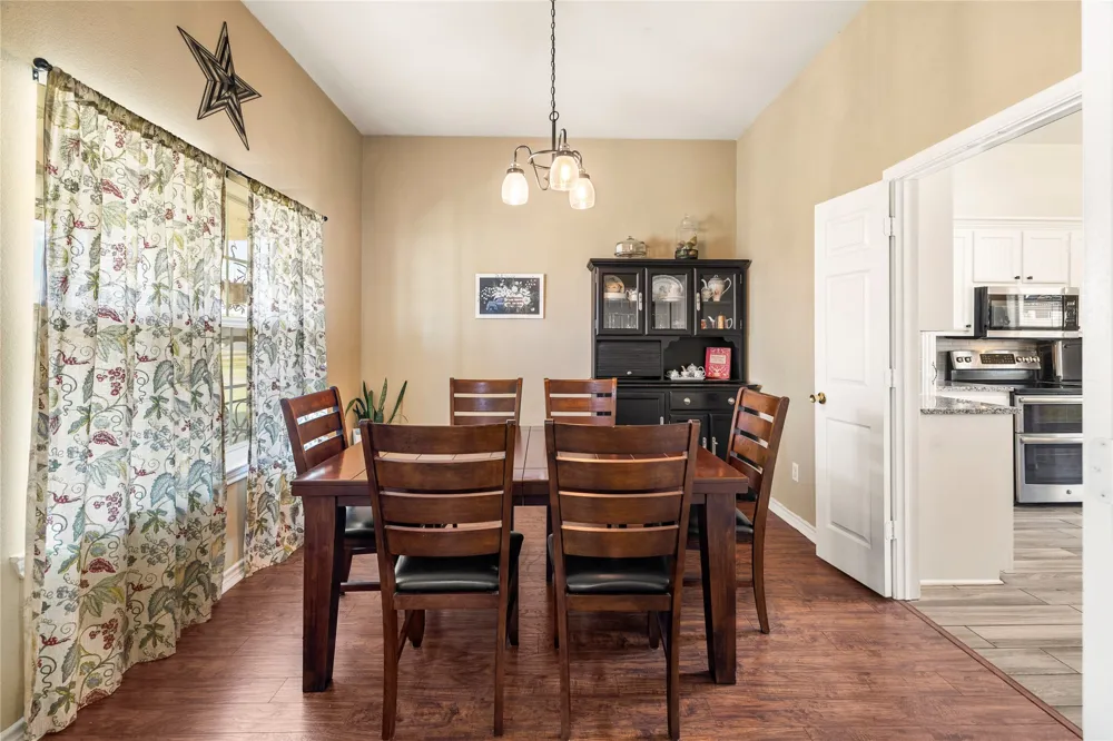 6287 Bridle Trail Caddo Mills, TX 75135
