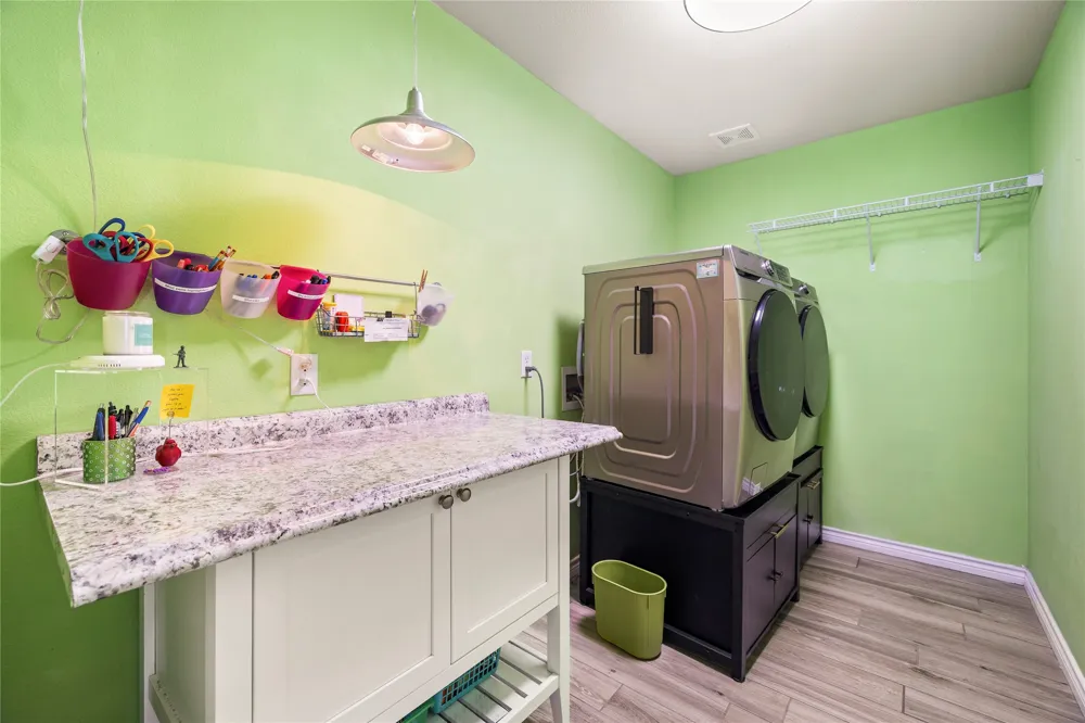 6287 Bridle Trail Caddo Mills, TX 75135