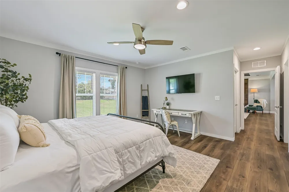 280 Nugent Drive Livingston, TX 77351
