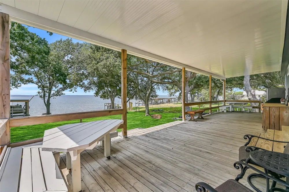 280 Nugent Drive Livingston, TX 77351