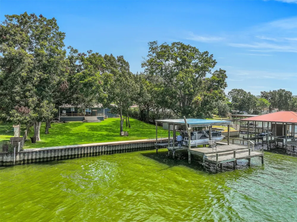 280 Nugent Drive Livingston, TX 77351