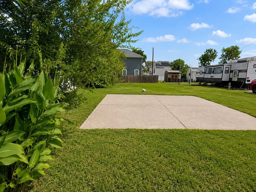 2739 Bay Oaks Harbor Drive Baytown, TX 77523