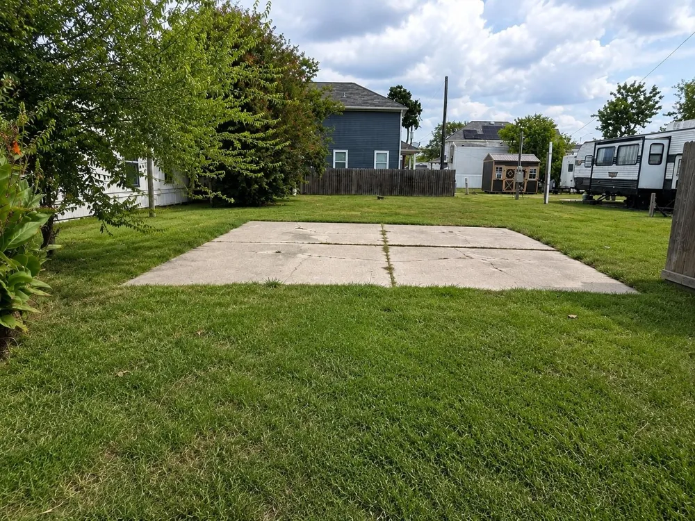 2739 Bay Oaks Harbor Drive Baytown, TX 77523