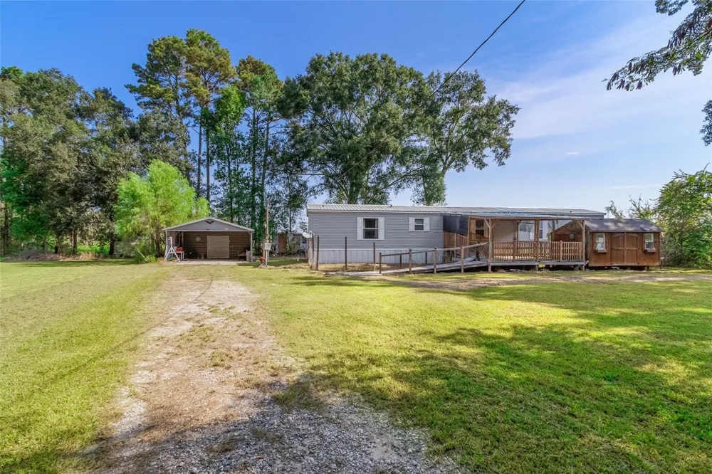 22605 Strickland Drive New Caney, TX 77357