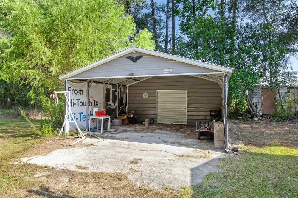 22605 Strickland Drive New Caney, TX 77357