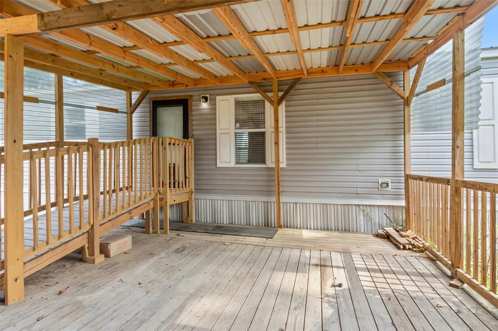22605 Strickland Drive New Caney, TX 77357