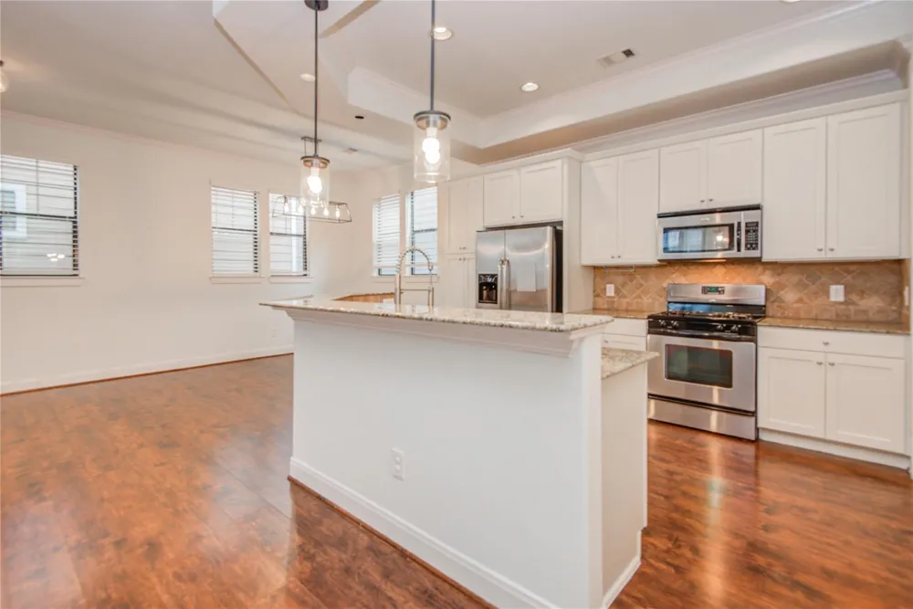 2414 Charleston Street #B Houston, TX 77021