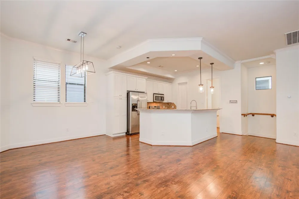 2414 Charleston Street #B Houston, TX 77021