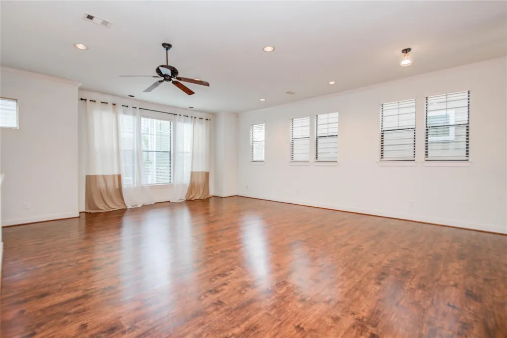 2414 Charleston Street #B Houston, TX 77021