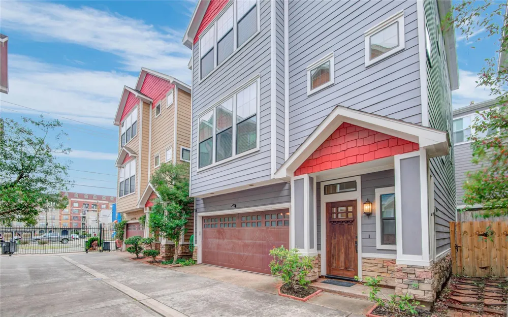 2414 Charleston Street #B Houston, TX 77021