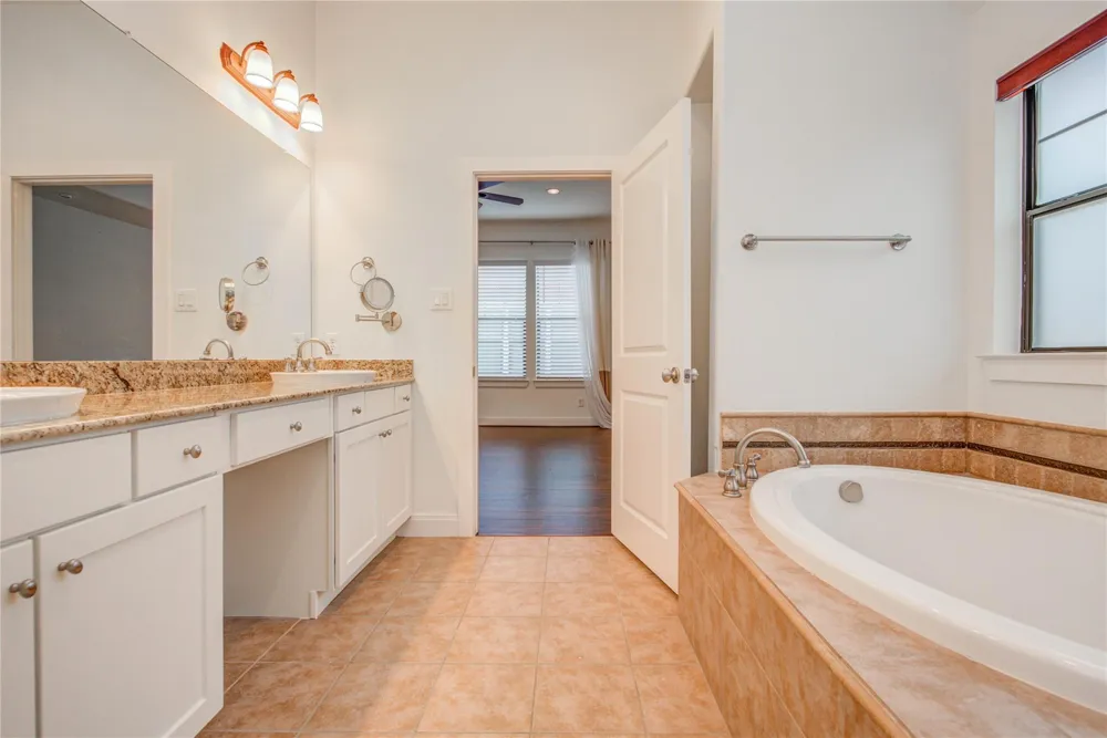 2414 Charleston Street #B Houston, TX 77021