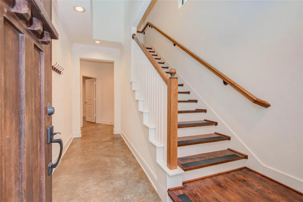 2414 Charleston Street #B Houston, TX 77021