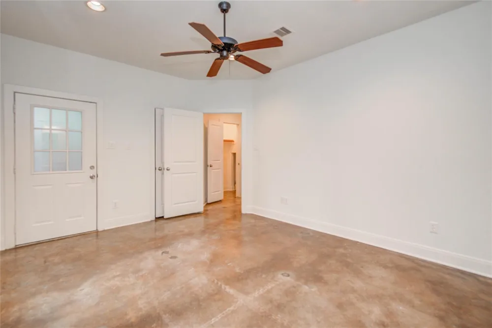 2414 Charleston Street #B Houston, TX 77021
