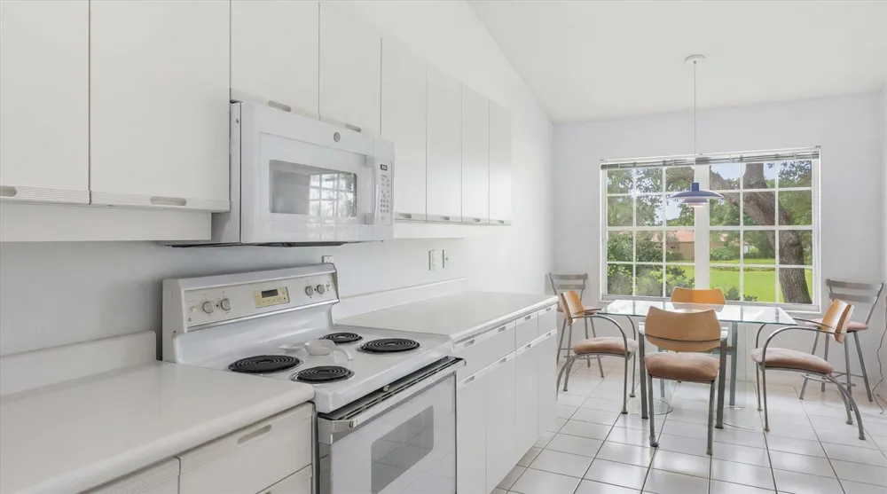 10112 Andover Coach Circle Wellington, FL 33449