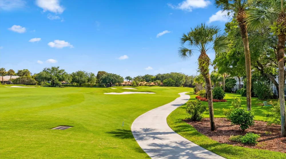 10112 Andover Coach Circle Wellington, FL 33449