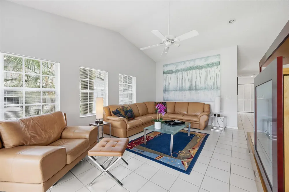 10112 Andover Coach Circle Wellington, FL 33449