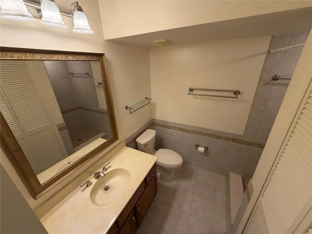 1117 SALERNO COURT #1117 Orlando, FL 32806