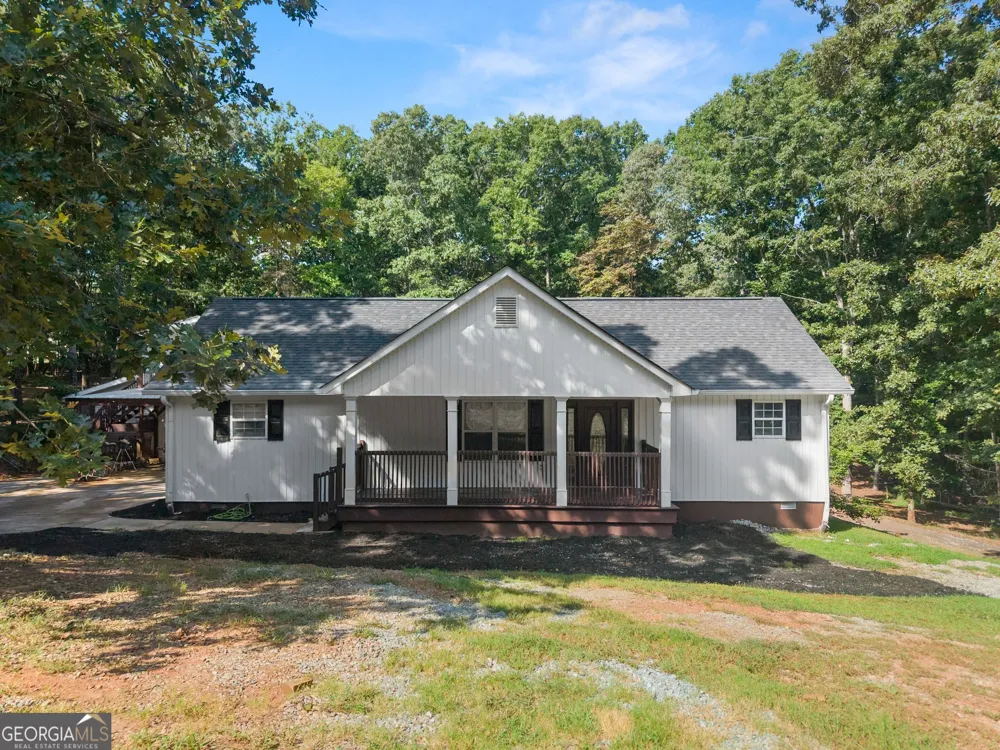 3528 Looper Lake RD Gainesville, GA 30506