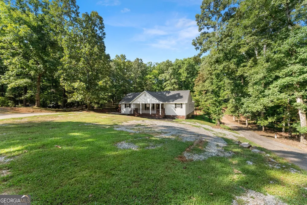3528 Looper Lake RD Gainesville, GA 30506