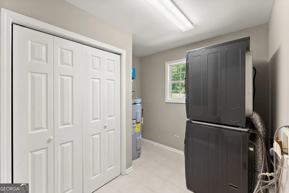3528 Looper Lake RD Gainesville, GA 30506