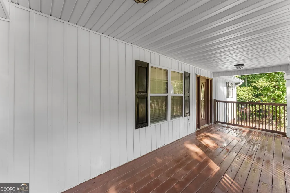 3528 Looper Lake RD Gainesville, GA 30506
