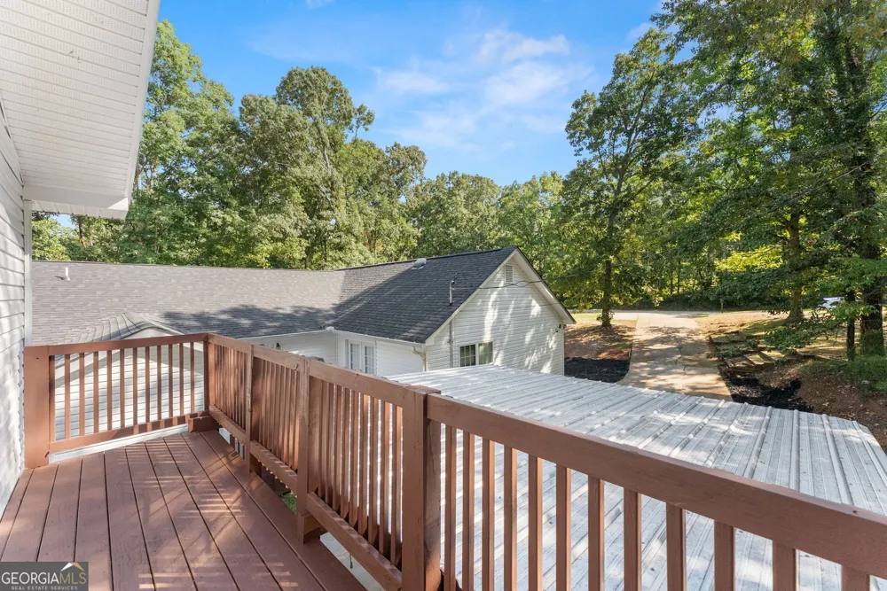 3528 Looper Lake RD Gainesville, GA 30506