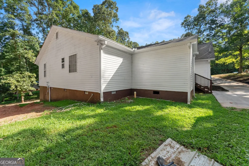 3528 Looper Lake RD Gainesville, GA 30506