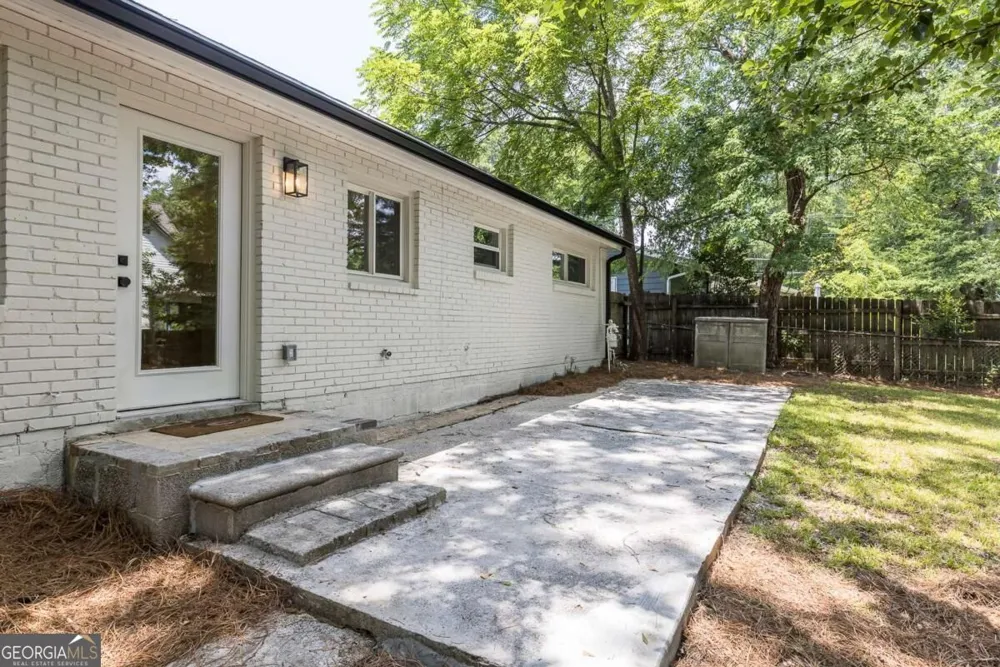 3026 Brook DR Decatur, GA 30033