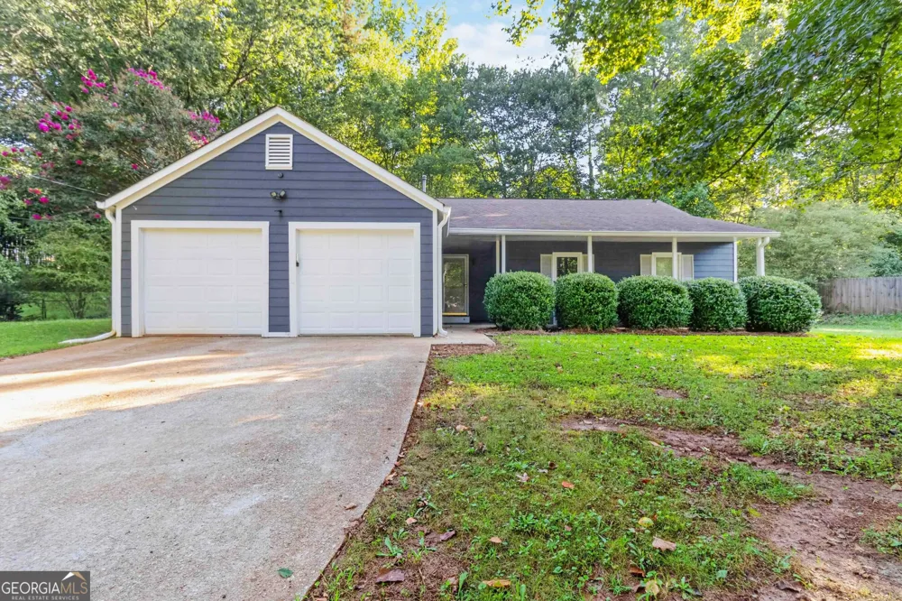 3820 Forsythia WAY Douglasville, GA 30135
