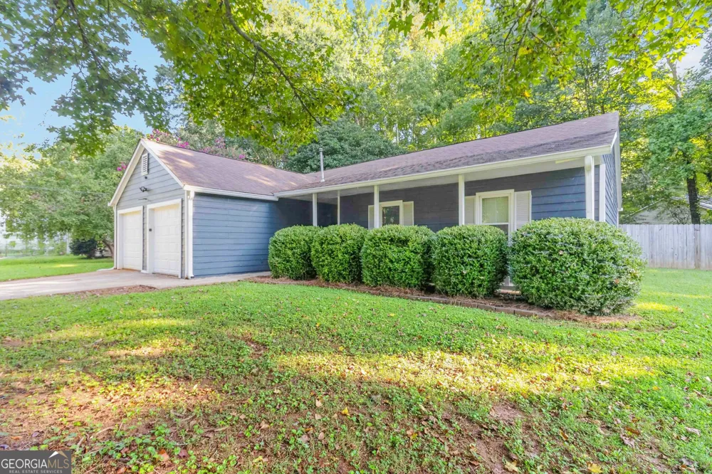 3820 Forsythia WAY Douglasville, GA 30135