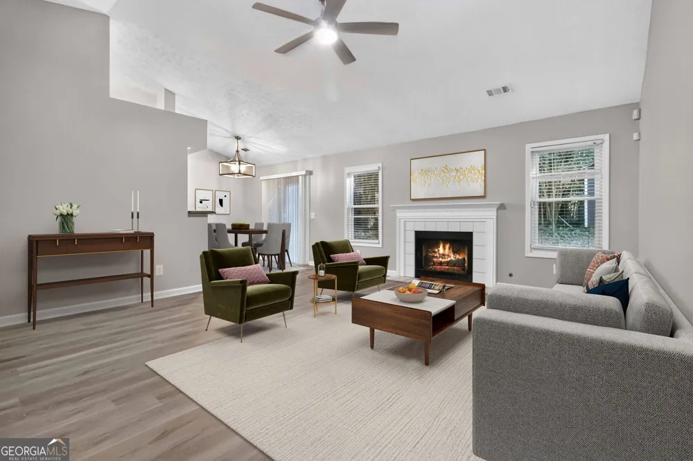 3820 Forsythia WAY Douglasville, GA 30135